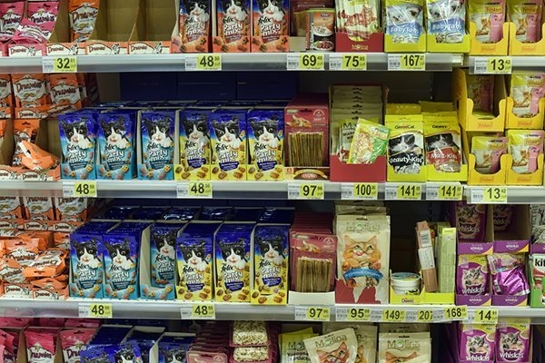 Cách làm pate cho mèo đơn giản, giàu dinh dưỡng và rẻ 3 Pate đóng hộp